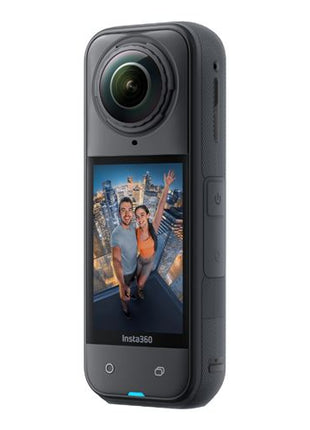 Insta360 X5