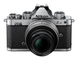 Nikon Z fc + 16-50 mm f/3.5-6.3 VR