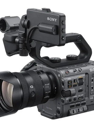 Sony FX6 + 28-135 mm F4.0 G Power Zoom OSS