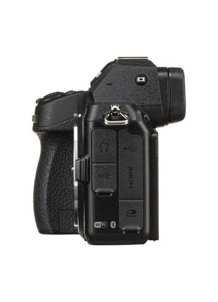 Nikon Z5 Cuerpo