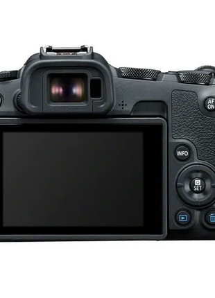 Canon EOS R8 + RF 24mm F/1.8 Macro IS STM